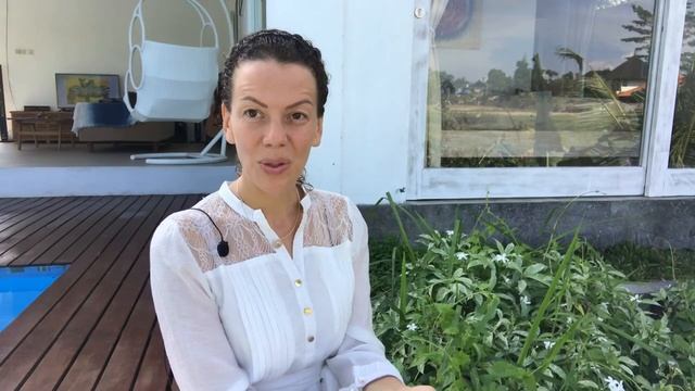 Знакомство с Еленой Поздеевой. Целитель. Ясновидящая. Основатель трех школ.