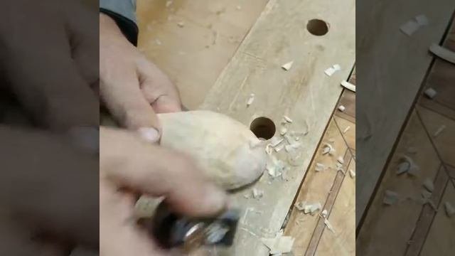 Строгание ложки рубанком.#резьбаподереву