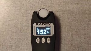 Демонстрация работы люксметра Radex Lupin
