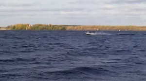 Обь м на волне