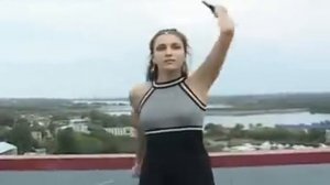 Танец с шашкой (Красивая и молодая)