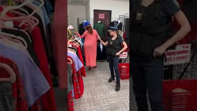 Воровка.