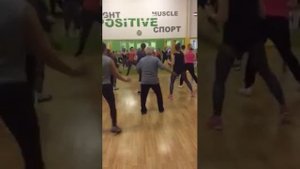 Дедушка танцует/senior dance