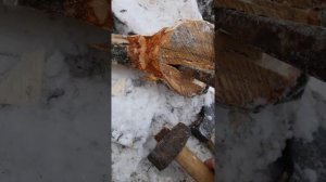 колка дров с клиньями
