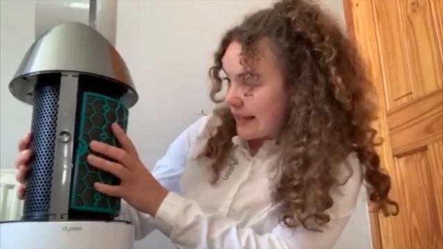 How do I change the filter on my Dyson purifier? смотреть онлайн