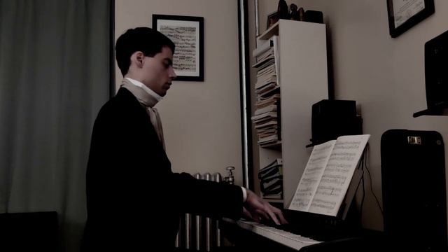 Beethoven Sonata Op. 27 #2 "Moonlight" смотреть онлайн