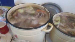 Мой ВИЙ ))). Домашний салон красоты.Готовлю холодец без жира.Как убрать жир из бульона,холодца.Вий.