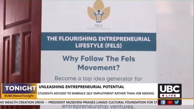 Team Lead,Ms. Munduru giving a speech at the Campus Version launch IUEA смотреть онлайн