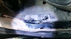 Как установить. Установка магнитафона на Geely mk камера заднего вида все доступно и просто