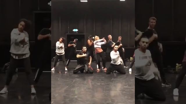 Britney Spears rehearsal - Domination 2019 (Break The Ice)