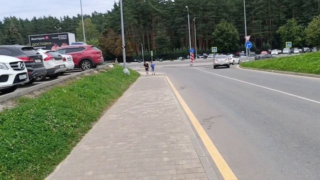 Ночью Сбили беспилотник со всем рядом. Племянник проездом в гостях. Обзор магазин Перекрёсток. смотреть онлайн