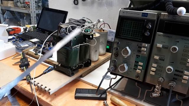 АнтиСульфатация Ч3. Делаем ЗУ - стенд. Как наши Деды побеждали сульфатацию. Проектируем как стенд? смотреть онлайн