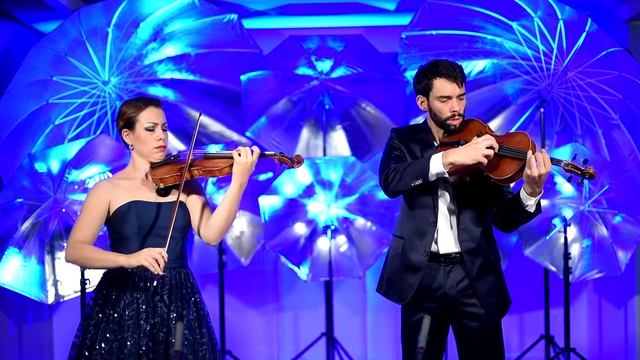 The Twiolins: Milonga en re by Astor Piazzolla - live смотреть онлайн