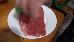 Муж на кухне: говяжий стейк на гриле за 2 минуты. ХОЧЕТСЯ МЯСА КУСОЧЕК...