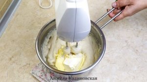 БИСКВИТНЫЕ НАРЕЗНЫЕ ПИРОЖНЫЕ С ВАНИЛЬНЫМ И КЛУБНИЧНЫМ КРЕМОМ. /Cake with strawberry cream