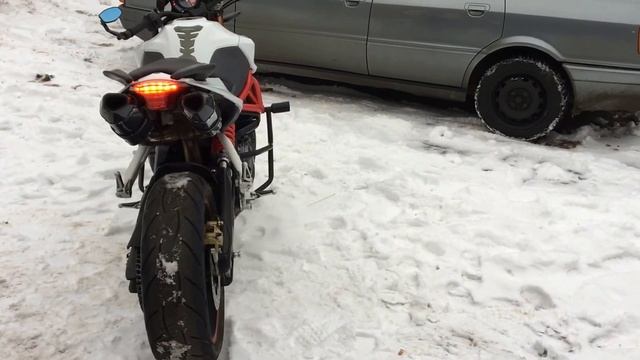 Benelli 600 смотреть онлайн