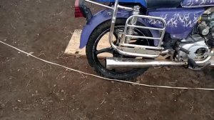 Как заводиться мопед альфа на холодную.Мопед Пантера.