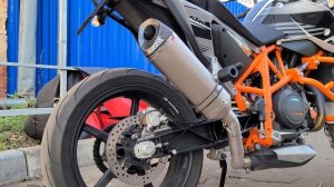 Exhaust sound Ktm 690 Duke comparison. Stock vs Chinese exhaust from ALIEXPRESS !