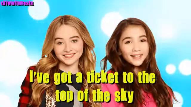 Sabrina Carpenter y Rowan Blanchard