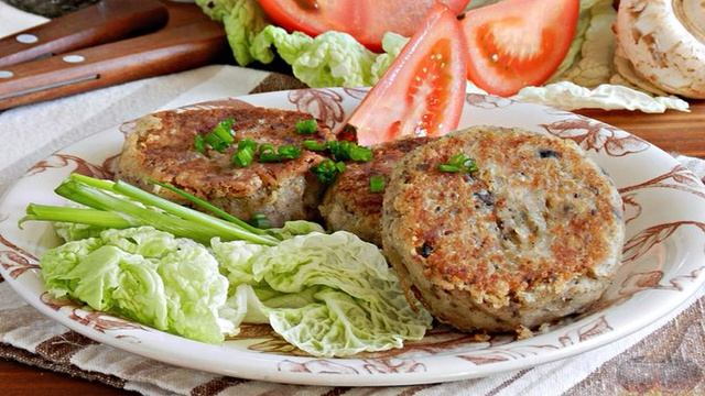 Котлеты из фасоли и грибов