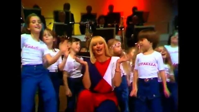 Raffaella Carrà - Raffaella Carrà '81 (italiano) (FULL VISUAL ALBUM All Videos + Bonus) 1981