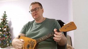 В землянке - балалайка (Dm) разбор