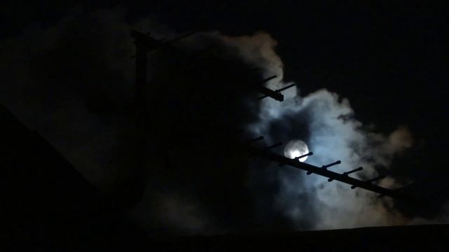 НОЧНАЯ ТЕЛЕВИЗИОННАЯ ТВ АНТЕННА НА 20ть ТЕЛЕКАНАЛОВ смотреть онлайн