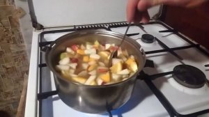 ??яблоки в курином бульёне. Повторили и попробовали