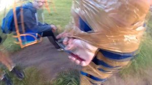 СКОТЧЕМ К СТОЛБУ ♦ Adhesive tape to a pole