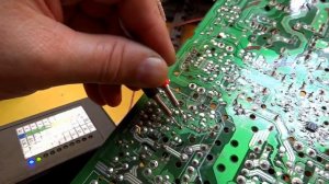Как плавится трансформатор ТДКС в телевизоре SONY при ремонте. Уникальные кадры. Курсы телемастеров