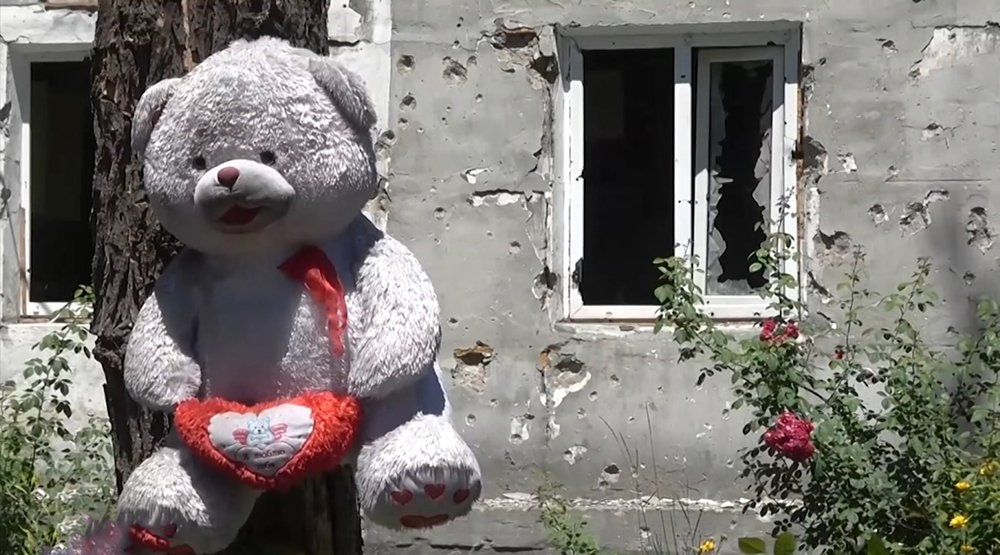 "Продолжают уничтожать город": ВСУ обстреляли Попасную в ЛНР / События на ТВЦ