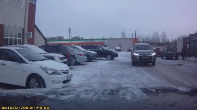 Визит в ДЦ "ДИНАМИКА" Дилер переставляет мою машину! смотреть онлайн