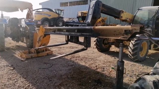 JCB FORKCLIFT 53-70 how to repair boom hose смотреть онлайн