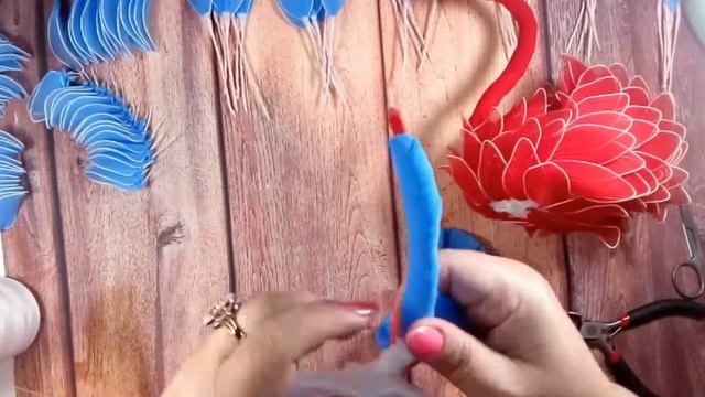 Как сделать лебедя .Игрушки в чулочной технике .Поделки из капрона своими руками . Красивые лебеди