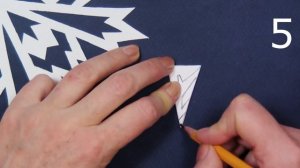 10 снежинок из бумаги легко - Маленькая снежинка DIY - Простые поделки.