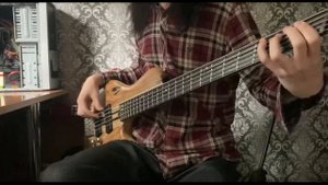 риффы японии для бас гитары