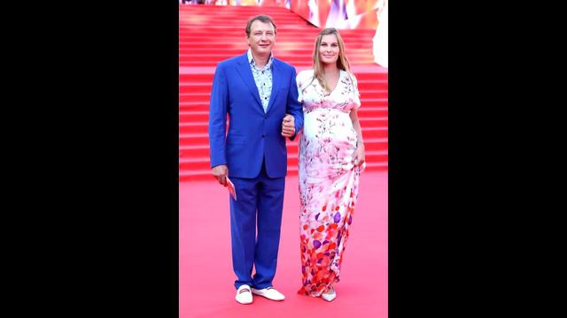 5 самых ожидаемых свадеб Звезд 2016 года. смотреть онлайн