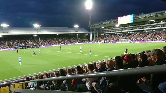 Crystal Palace 1 - 1 Brentford / Самый маленький стадион апл в Лондоне