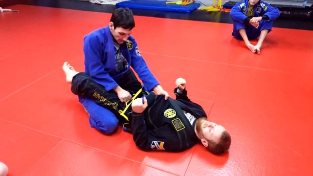 Обход закрытой защиты чемоданчик. смотреть онлайн