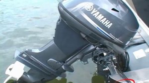 Yamaha F25 Outboard Review 2009 (HQ) - By BoatTEST.com