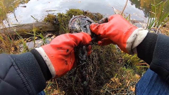 ВОТ ЭТО НАХОДКА!!! ДОСТАЛ АВТОМАТ НА ПОИСКОВЫЙ МАГНИТ!!! МРАЧНОЕ ОЗЕРО..МНОГО ПАТРОНОВ(ЕКАТЕРИНБУРГ смотреть онлайн