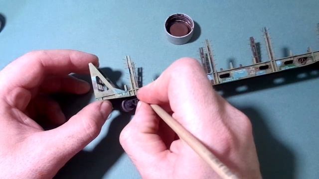 Железная дорога. Платформа 13-1796-01. Покраска и старение. Часть 4 смотреть онлайн