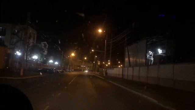 Из сервиса в сервис. Сыпятся газели . Замена радиатора. И по мелочи. И ей снова изна.( смотреть онлайн