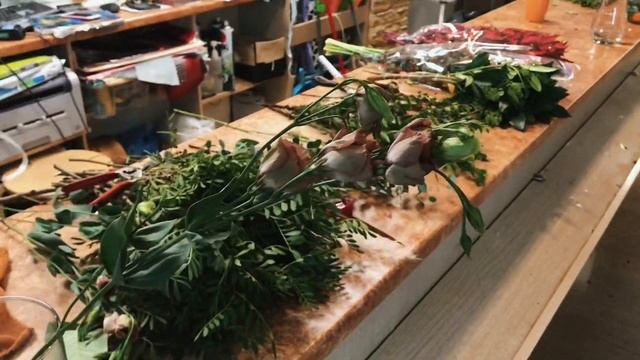 Будни флористов. Флористический влог 001 смотреть онлайн