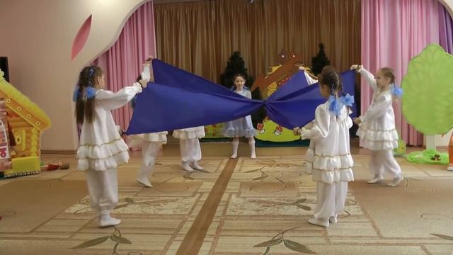 Казлар-Аккошлар - по мотивам сказки "Гуси-Лебеди". Детский сад №1 (Чистополь). смотреть онлайн