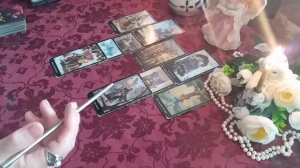 Таро расклад: Любовный четырехугольник