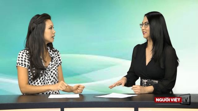 Traditions Explained: What is balut? смотреть онлайн