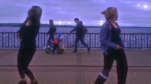 MONSTER - IRENE & SEULGI / kpop cover in public, Russia