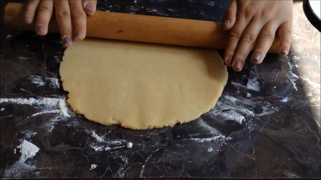 Выпечка с творожной начинкой Рогалики смотреть онлайн