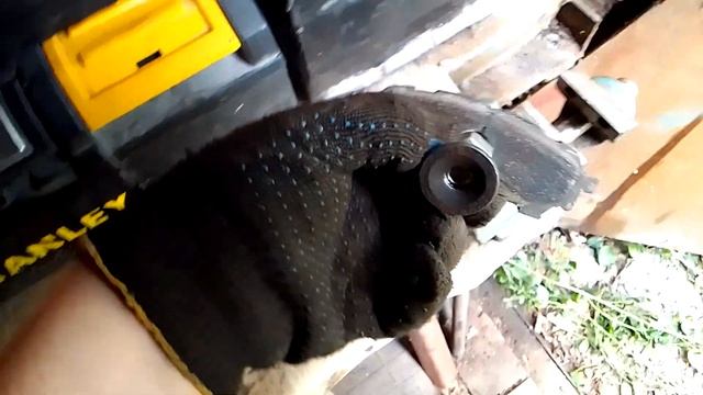 Как сжать тормозной суппорт. (вдавить поршень суппорта) проще уже некуда смотреть онлайн